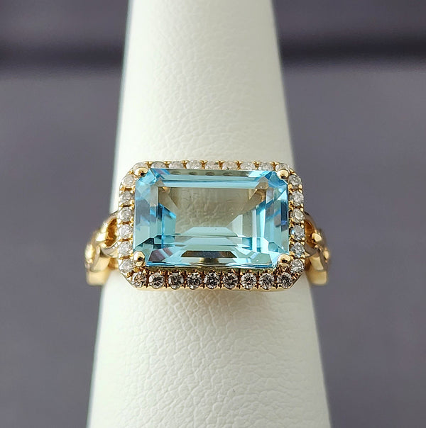 Aquamarine & Diamond Ring