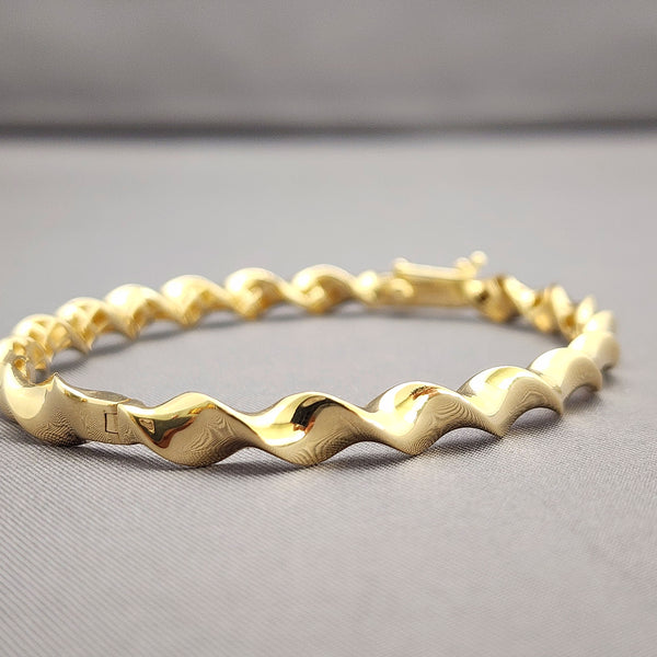 Twist Bangle Bracelet