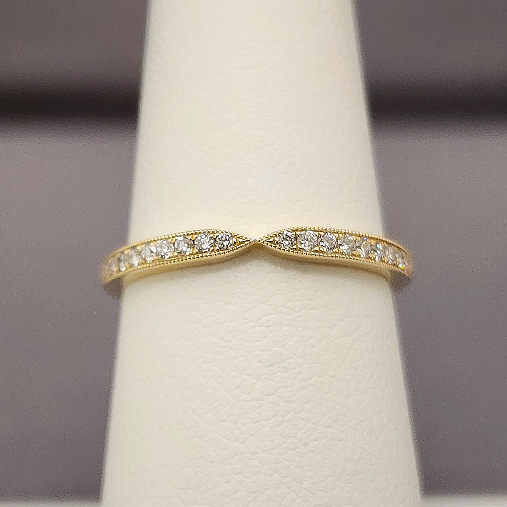 Curved Diamond Band