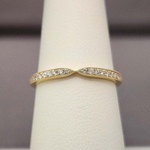 Curved Diamond Band