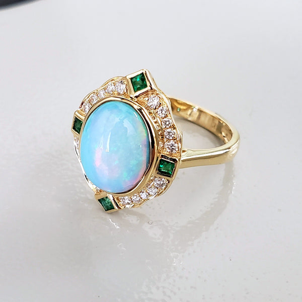Opal & Emerald & Diamond Ring